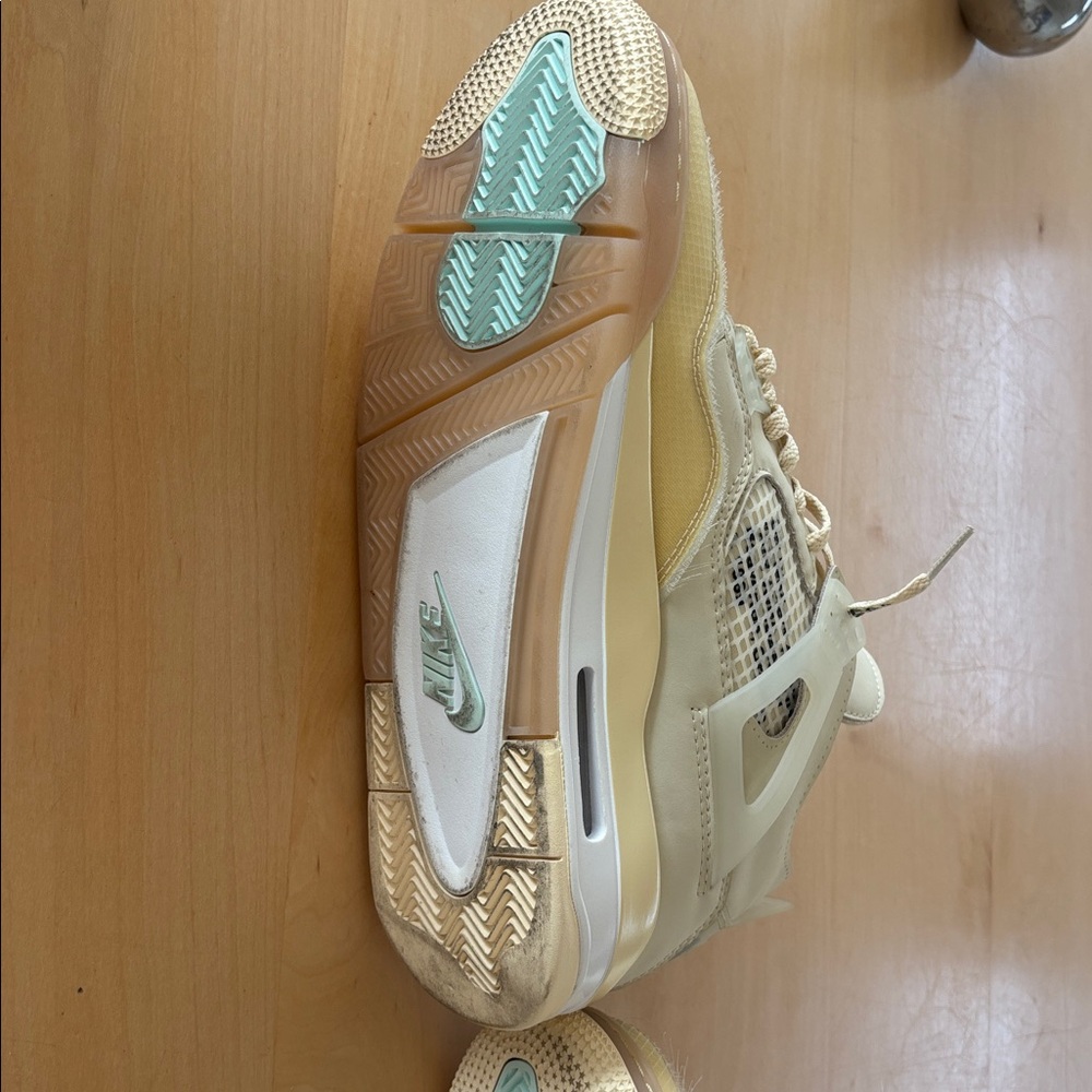 Men's Nike Sail Cream Sneakers - Picture 5 of 8